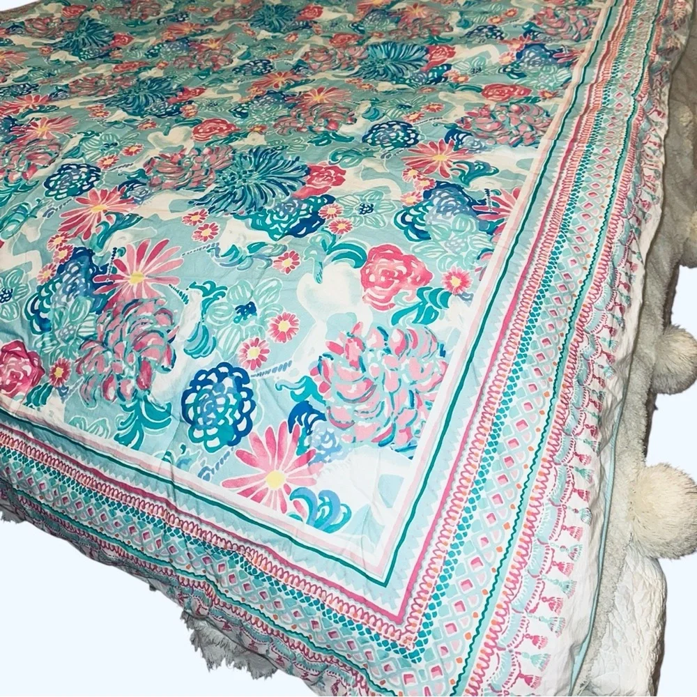 Pottery Barn Kids Teen Lilly Pulitzer Twin Sz Unicorns in Bloom Quilt Comforter